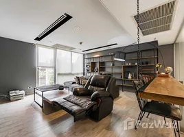 4 Habitación Adosado en venta en The Lofts Sathorn, Chong Nonsi, Yan Nawa, Bangkok, Tailandia