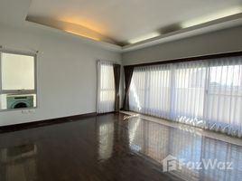 3 Bedroom Apartment for rent at Baan Thirapa, Thung Mahamek