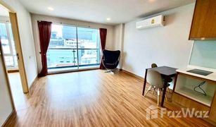 2 Bedrooms Condo for sale in Bang Chak, Bangkok Le Crique Condo