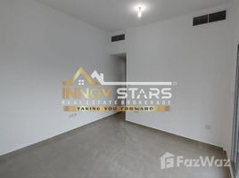 3 спален Квартира на продажу в Tower 18, Al Reef Downtown