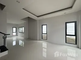 ขายทาวน์เฮ้าส์ 3 ห้องนอน ในโครงการ ชิโน วิลเลจ, รัษฎา, เมืองภูเก็ต