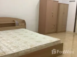 1 Bedroom Condo for rent at Sinsetthi Complex , Hua Mak