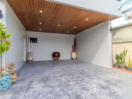 วิลล่า 5 ห้องนอน ให้เช่า ในทำเล ราไวย์, ภูเก็ต, ราไวย์