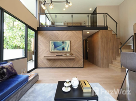 2 Bedroom Condo for sale at Landmark @MRTA Station, Bang Kapi, Huai Khwang, Bangkok