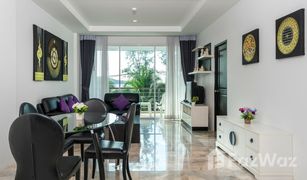 Кондо, 2 спальни на продажу в Раваи, Пхукет Rawai Beach Condo