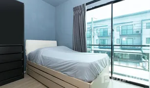 3 Bedrooms Townhouse for sale in Prawet, Bangkok Baan Klang Muang Rama 9 - Onnut