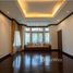 4 спален Дом в аренду в L&H Villa Sathorn, Chong Nonsi