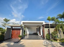 3 Bedroom Villa for rent at The Lake House, Si Sunthon