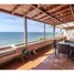 在Large beachfront condo with open terrace!出售的3 卧室 住宅, Manta, Manta, Manabi