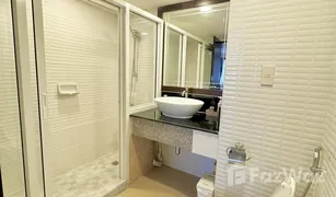 1 Schlafzimmer Wohnung zu verkaufen in Khlong Toei, Bangkok Omni Tower Sukhumvit Nana