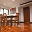 2 Habitación Departamento en alquiler en Baan Suanpetch, Khlong Tan Nuea