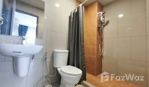 1 Bedroom Condo for sale in Talat Phlu, Bangkok Rich Point Wutthakard