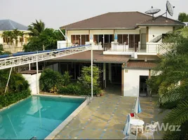 9 Bedroom Hotel for sale in Buri Ram, Nai Mueang, Mueang Buri Ram, Buri Ram