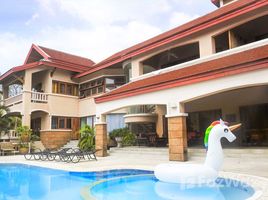 6 Bedrooms Villa for sale in Rawai, Phuket Tristar Villa