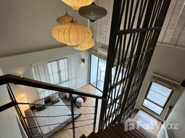 ทาวน์เฮ้าส์ 3 ห้องนอน ให้เช่า ในโครงการ เบล็สทาวน์ สุขุมวิท 50, พระโขนง, คลองเตย