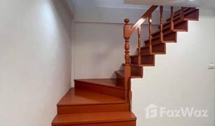 2 Bedrooms Townhouse for sale in Wichit, Phuket Baan Tiwarathanee 