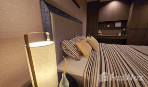 1 Bedroom Condo for sale in Si Lom, Bangkok The Diplomat Sathorn