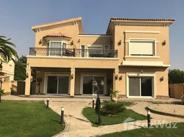 5 Schlafzimmer Villa zu verkaufen im Seasons Residence, Ext North Inves Area, New Cairo City, Cairo, Ägypten