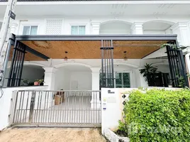 3 Bedroom Townhouse for rent at Chanakan Delight Chalong, Ratsada