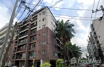 Le Chateau Condo in 曼甲必, 曼谷