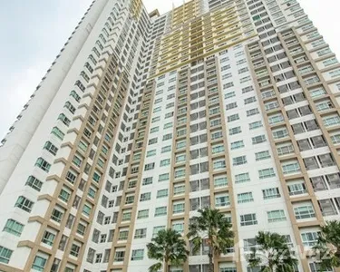 Q House Sathorn (คิวเฮ้าส์ สาทร) - คอนโด ใน กรุงเทพมหานคร