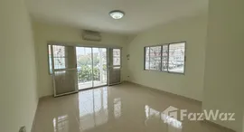 ยูนิตมือสองและให้เช่า