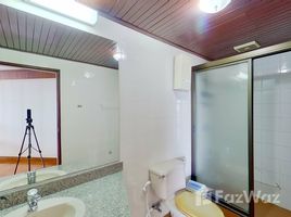 2 Bedrooms Condo for sale in Na Kluea, Pattaya Sky Beach