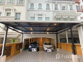 5 chambre Maison de ville à vendre à Baan Klangkrung Sathorn., Bang Khlo, Bang Kho Laem, Bangkok