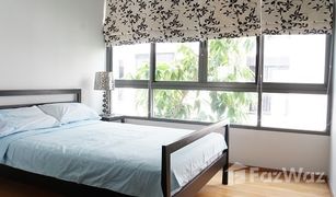 3 Bedrooms Condo for sale in Phra Khanong, Bangkok Issara At 42 Sukhumvit