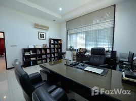 5 спален Дом for sale in CentralPlaza Аэропорт Чианг Мая, Suthep, Chang Phueak