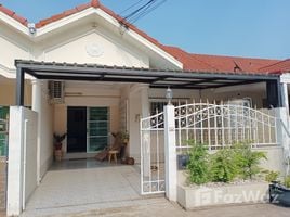 2 спален Таунхаус на продажу в Chokchai Garden Home 1, Nong Prue, Паттая