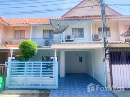 3 Bedroom Townhouse for sale at Baan Pruksa 33 Bangbuathong, Bang Mae Nang