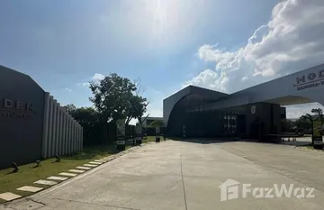 Moden Bangna Theparak in บางเพรียง, สมุทรปราการ