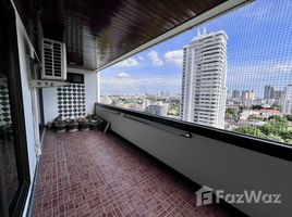 3 спален Квартира на продажу в Oriental Towers, Khlong Tan Nuea