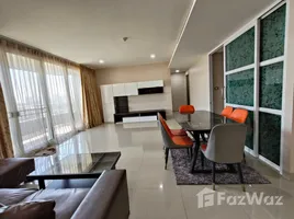 3 Bedroom Condo for rent at Watermark Chaophraya, Bang Lamphu Lang