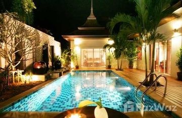 Nchantra Naiharn in Rawai, Phuket