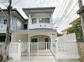 3 Bedroom Townhouse for sale at Piamsuk Village, Bang Phut