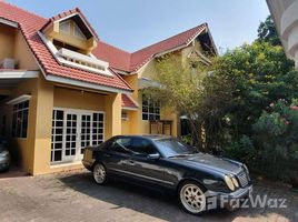 Thanakorn Villa 1 で売却中 5 ベッドルーム 一軒家, ワットチャロ, バン・クルアイ