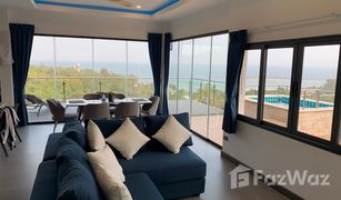 3 Bedrooms Villa for sale in Maret, Koh Samui 