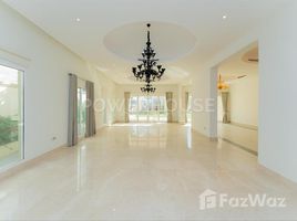 6 Habitación Villa en venta en Sector R, Emirates Hills