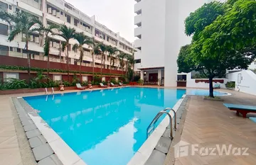 Esmeralda Apartments in Thung Mahamek, Bangkok