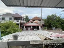 2 спален Таунхаус for rent in Wat Pa Prao Nok, Pa Daet, Nong Hoi