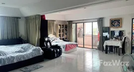 Available Units at Raymond Tower