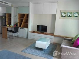 1 Bedroom Condo for rent at Noble Remix, Khlong Tan