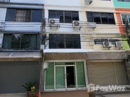 10 Bedroom Shophouse for sale in Bangkok, Bang Na, Bang Na, Bangkok