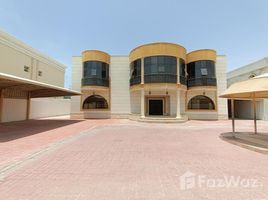 5 Bedroom Villa for sale at Al Goaz, Wasit