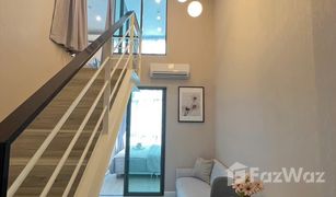 2 Bedrooms Condo for sale in Wong Sawang, Bangkok Metro Sky Prachachuen