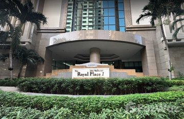 Regent Royal Place 1 in Lumphini, Bangkok