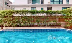 Photos 4 of the Communal Pool at Romsai Residence - Thong Lo