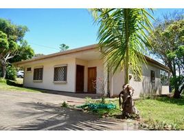 6 Habitaciones Casa en venta en , Heredia Lot for sale in Santa Barbara Heredia Costa Rica, Barrio Jesús, Heredia